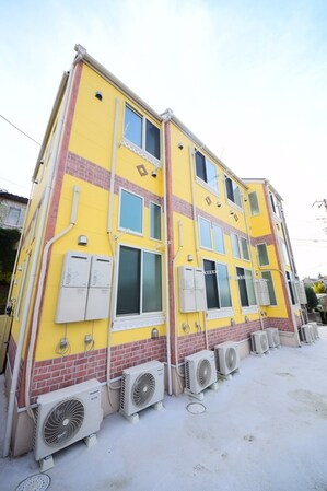 ユナイト三ツ沢ル・リアンの物件外観写真